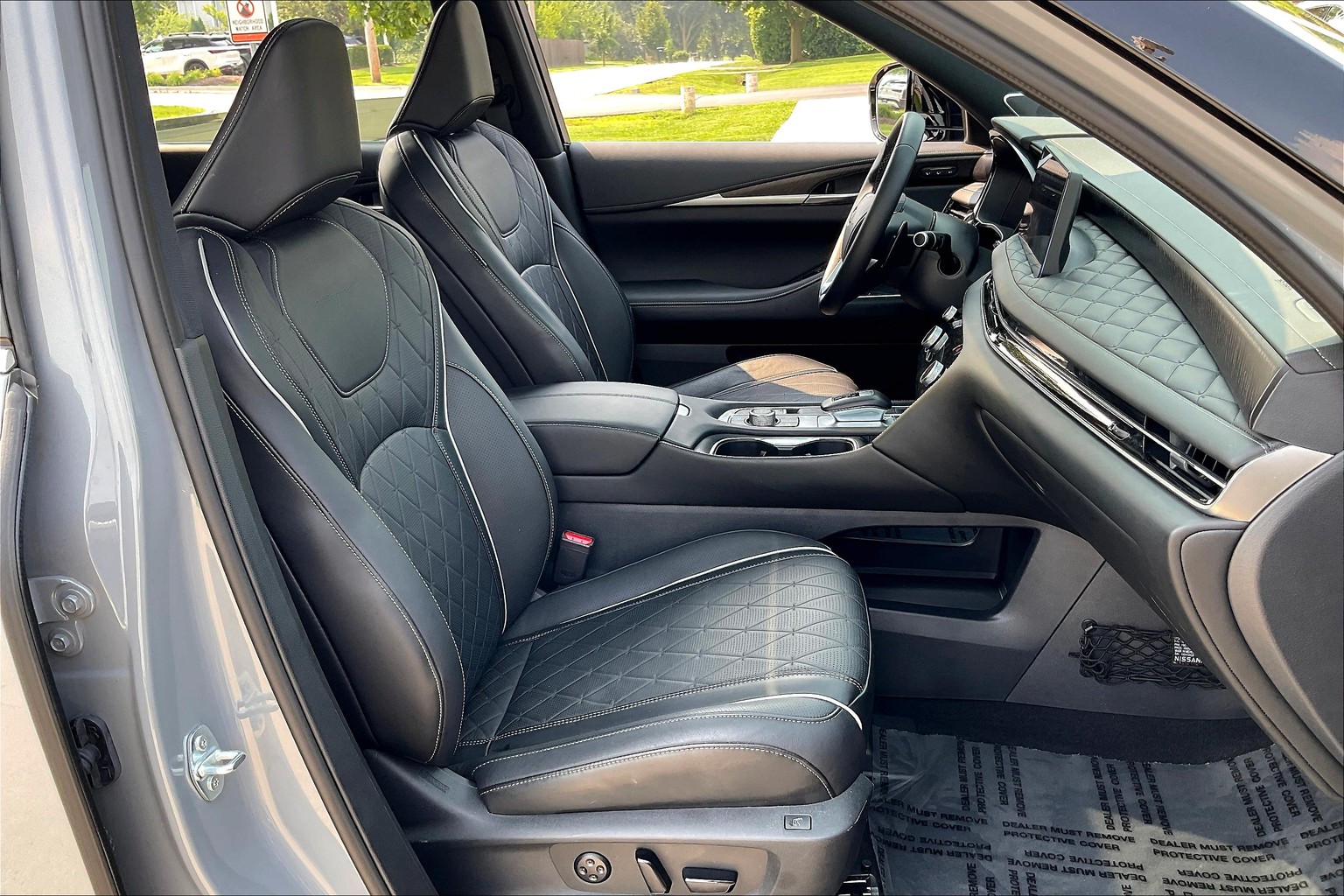 インフィニティ CPO Harbor Gray/Obsidian Black 2025 INFINITI QX60 AUTOGRAPH